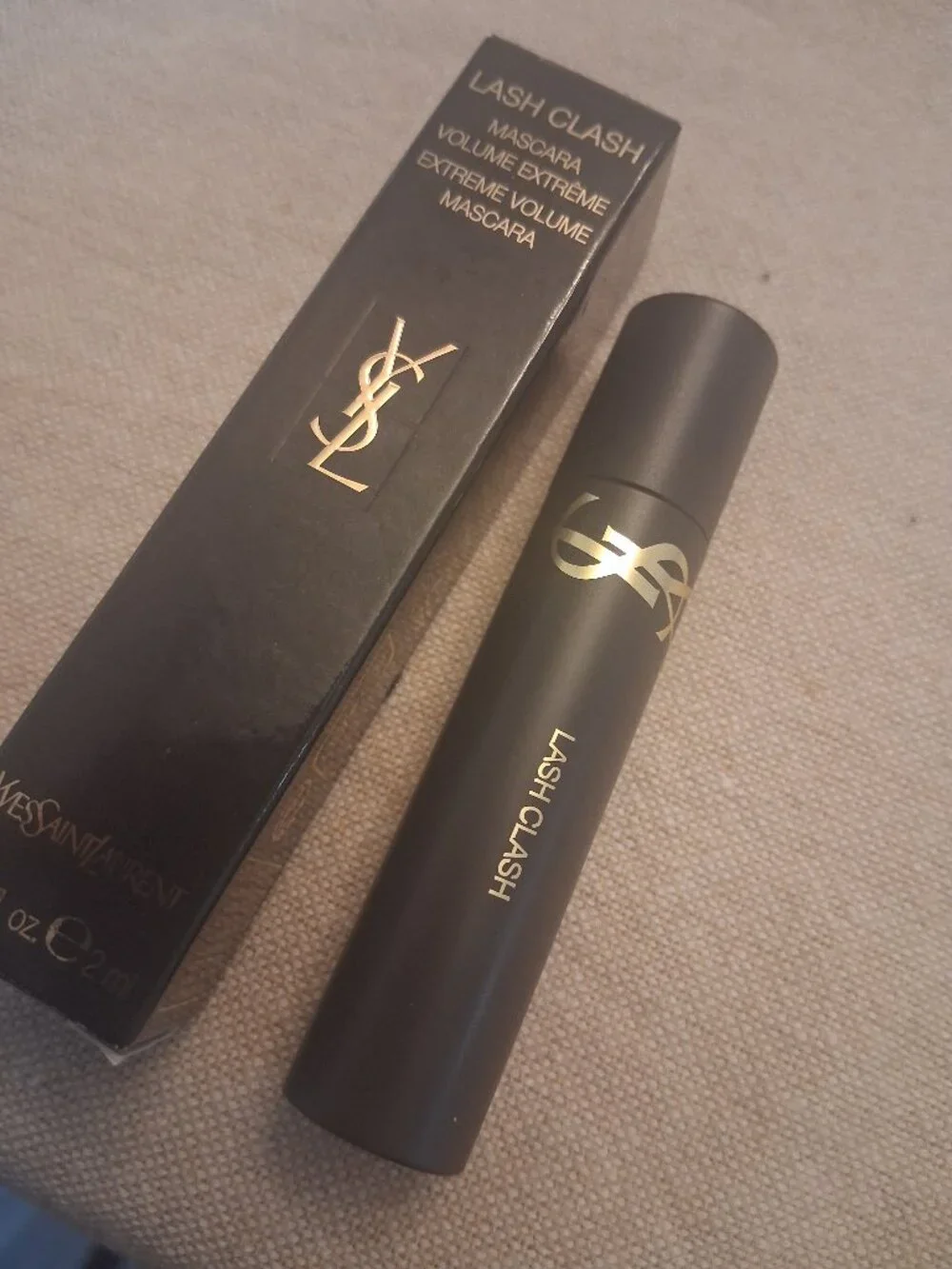 YSL Black Mascara with Gold Accent 2ml size